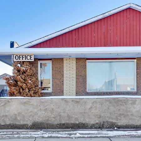 Hotel Bethel - Fort Macleod, Ab Exterior photo